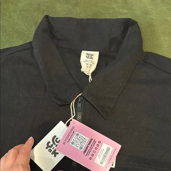 Black Short Sleeve Jumpsuit - Picture 2 of 4